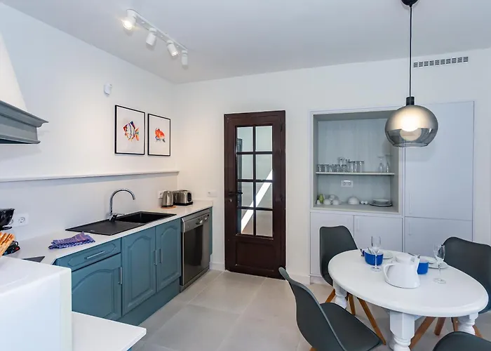 Вилла Tara Тиас