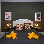 Tara * Tías